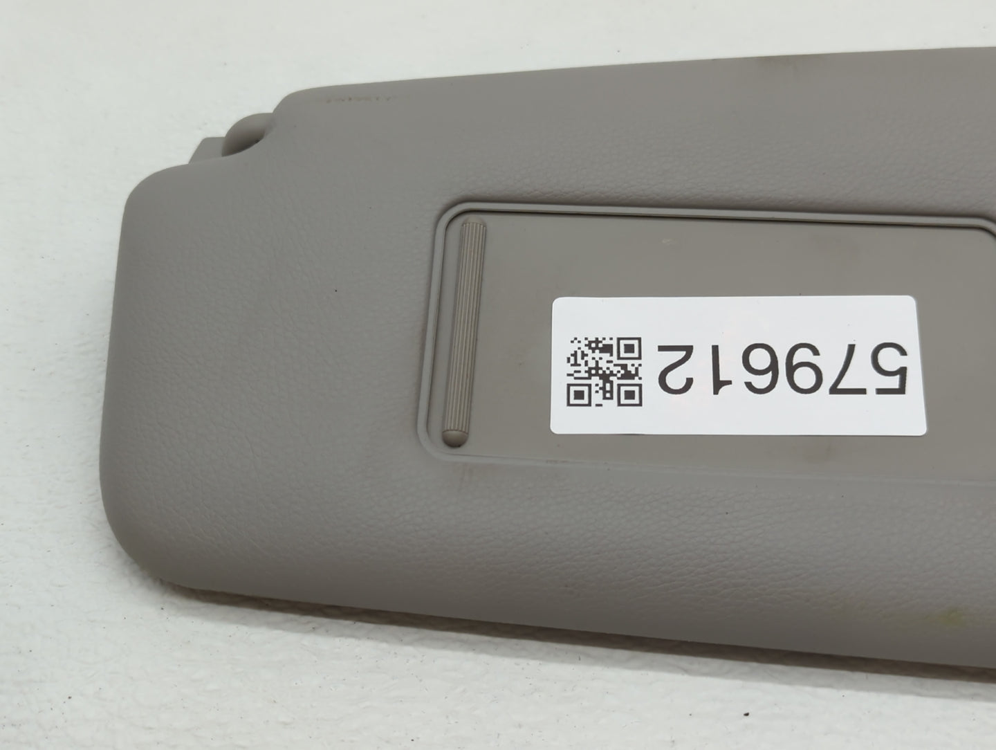 2008-2010 Bmw 528i Sun Visor Shade Replacement Passenger Right Mirror Fits Fits 2004 2005 2006 2007 2008 2009 2010 OEM Used 