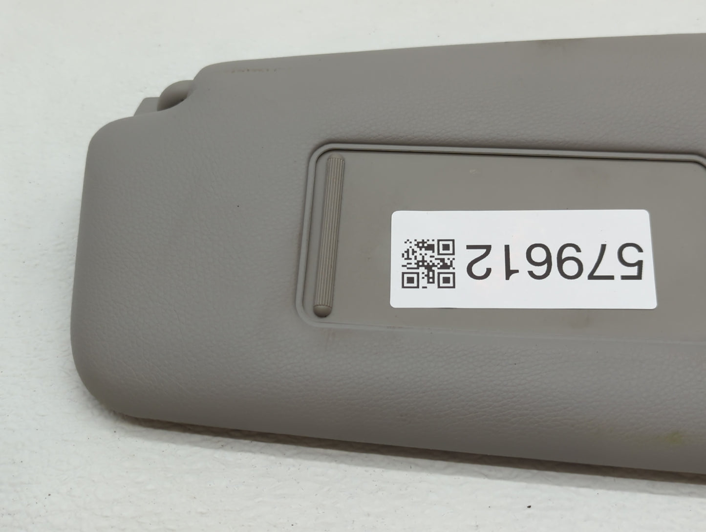 2008-2010 Bmw 528i Sun Visor Shade Replacement Passenger Right Mirror Fits Fits 2004 2005 2006 2007 2008 2009 2010 OEM Used 