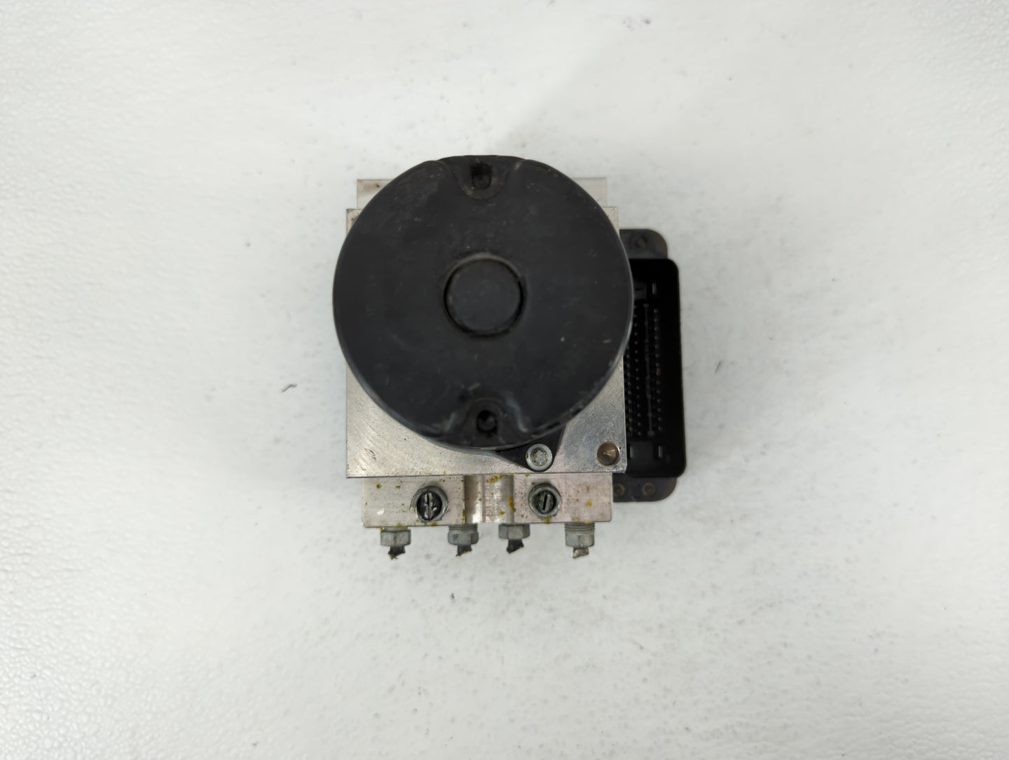 2008-2010 Bmw 528i ABS Pump Control Module Replacement P/N:3451 6774679-01 Fits Fits 2008 2009 2010 OEM Used Auto Parts - Oe