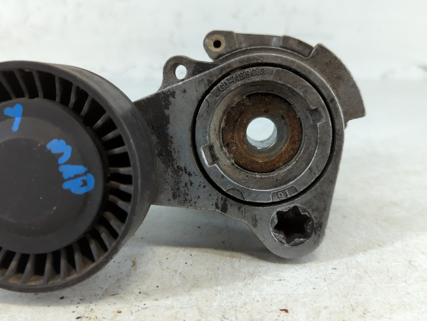 2009 Bmw 528i BELT TENSIONER - Oemusedautoparts1.com