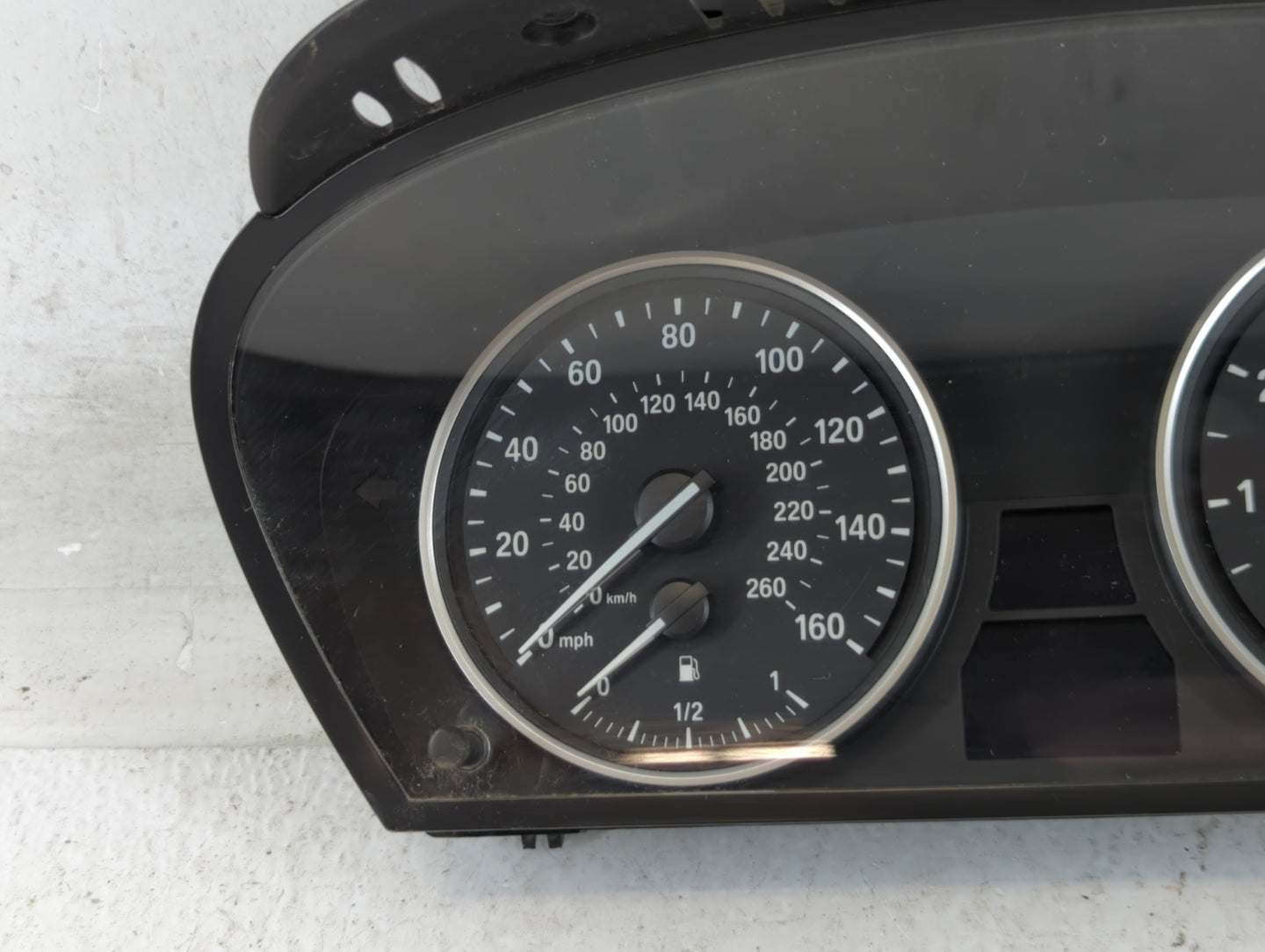 2008-2010 Bmw 528i Instrument Cluster Speedometer Gauges P/N:110 080 398 Fits Fits 2008 2009 2010 OEM Used Auto Parts - Oemu