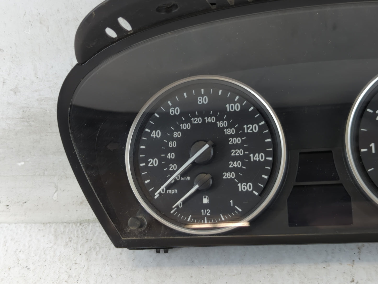 2008-2010 Bmw 528i Instrument Cluster Speedometer Gauges P/N:110 080 398 Fits Fits 2008 2009 2010 OEM Used Auto Parts - Oemu