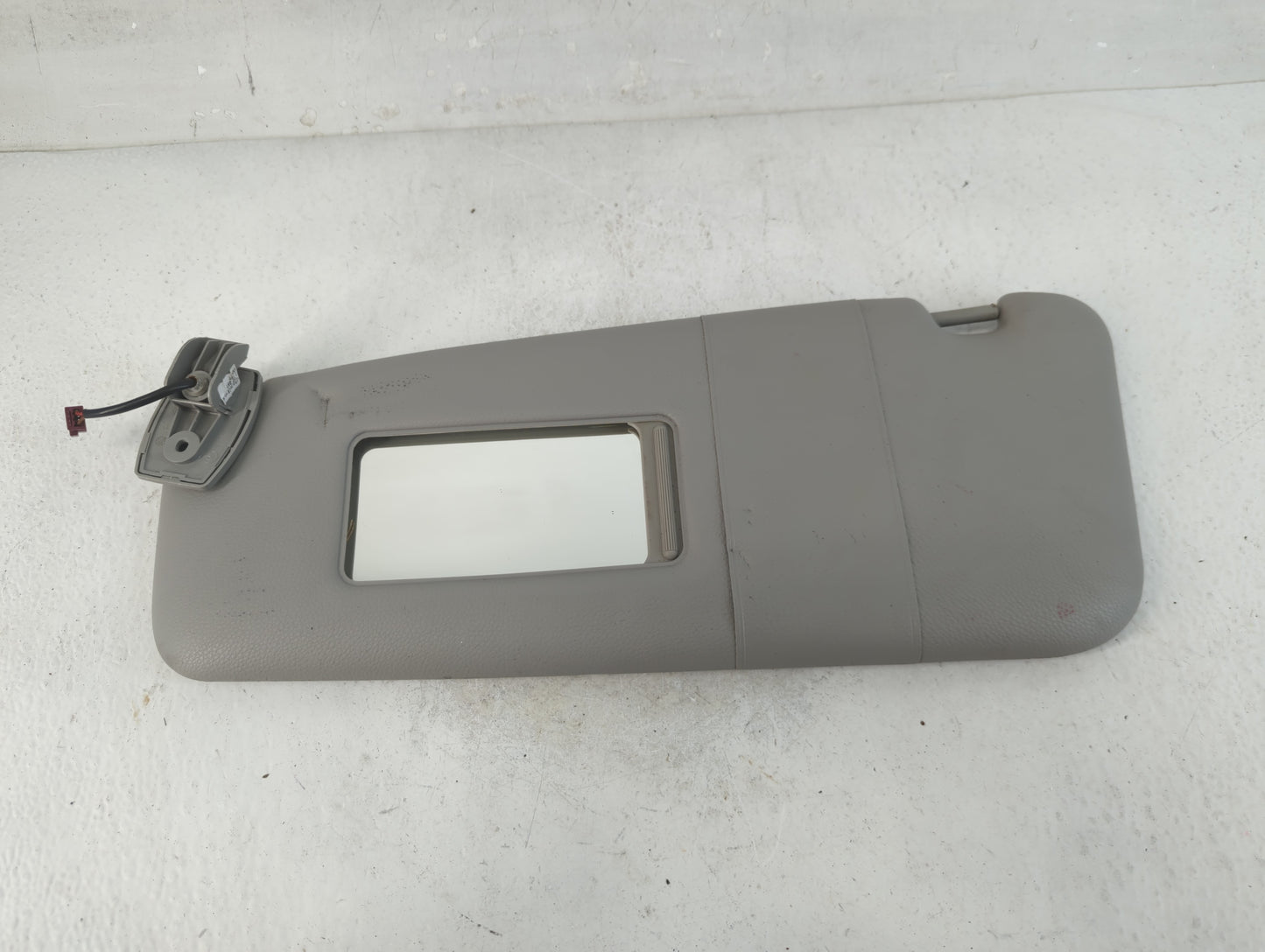 2009 Bmw 528i Sun Visor Shade Replacement Driver Left Mirror Fits OEM Used Auto Parts - Oemusedautoparts1.com