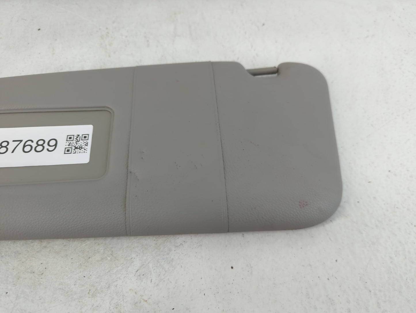 2009 Bmw 528i Sun Visor Shade Replacement Driver Left Mirror Fits OEM Used Auto Parts - Oemusedautoparts1.com