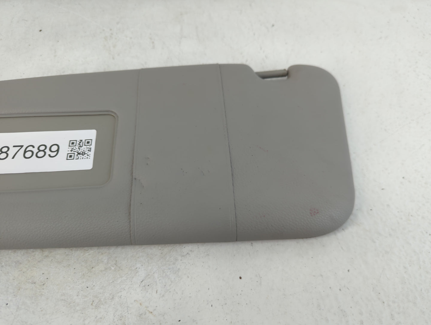 2009 Bmw 528i Sun Visor Shade Replacement Driver Left Mirror Fits OEM Used Auto Parts - Oemusedautoparts1.com