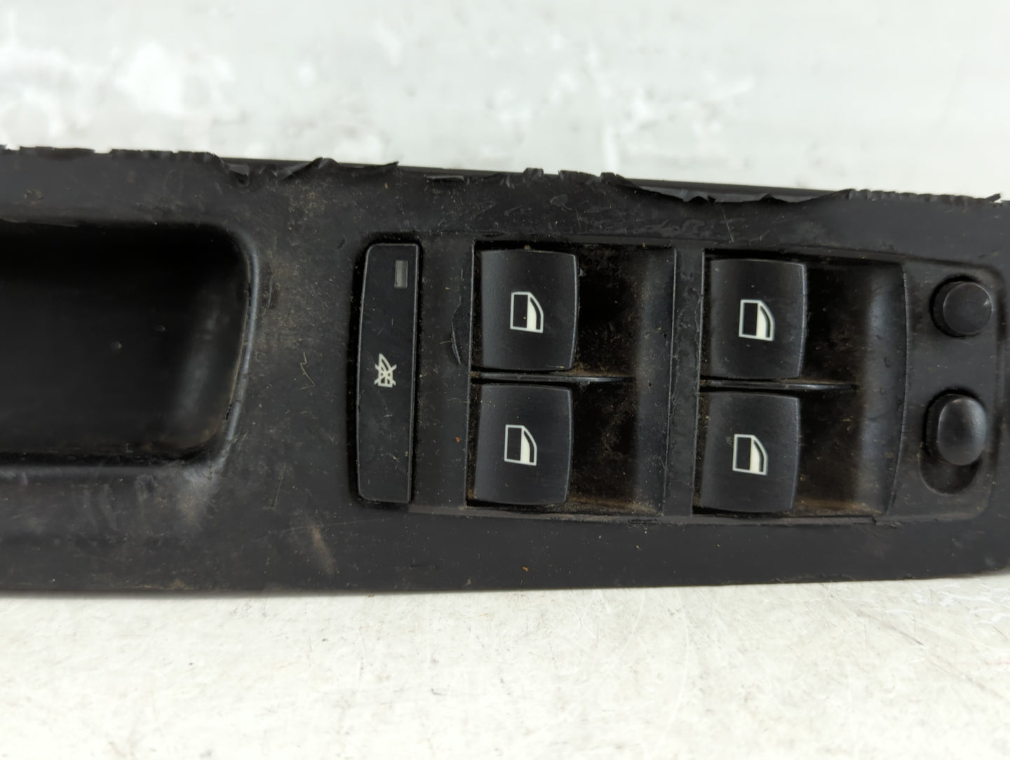 2009 Bmw 528i Master Power Window Switch Replacement Driver Side Left P/N:9122111-01 Fits OEM Used Auto Parts - Oemusedautop