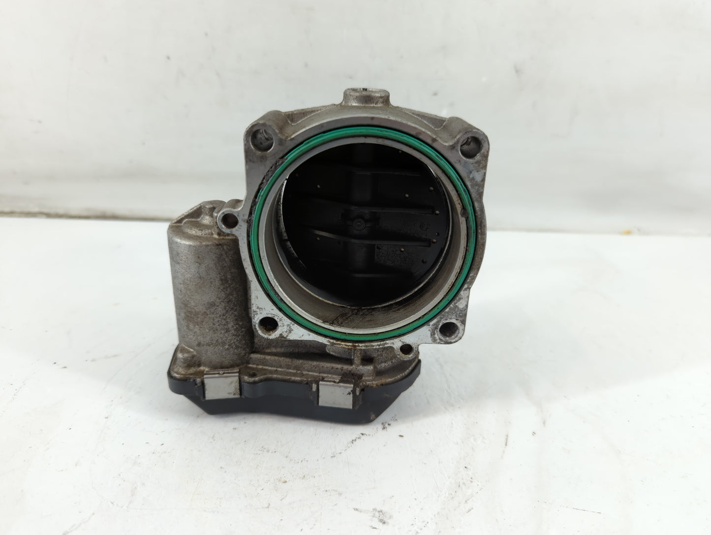 2008-2011 Bmw 528i Throttle Body P/N:1354 7556118-03 Fits Fits 2007 2008 2009 2010 2011 2012 2013 OEM Used Auto Parts - Oemu