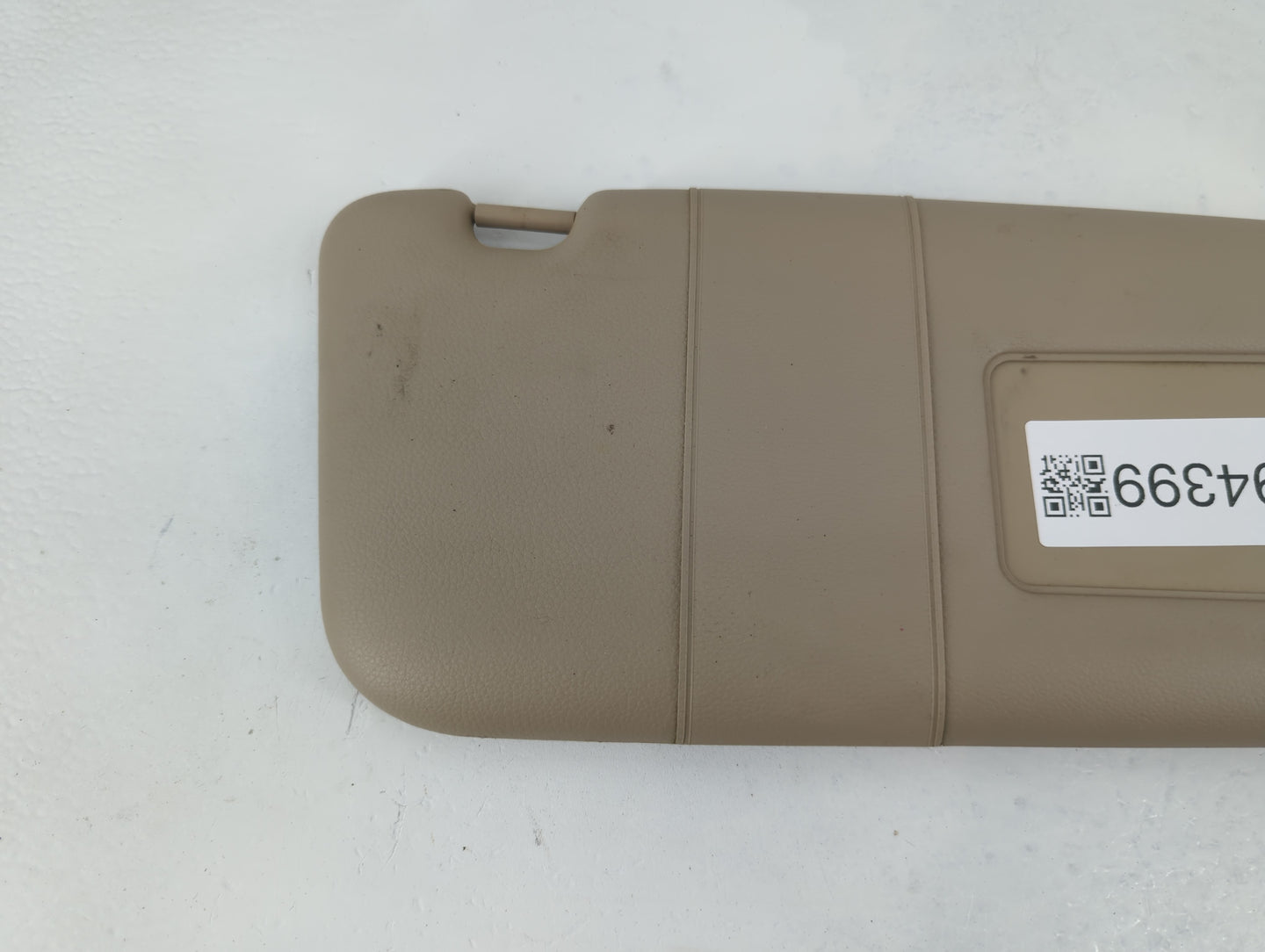 2008-2009 Bmw 535i Sun Visor Shade Replacement Passenger Right Mirror Fits Fits 2004 2005 2006 2007 2008 2009 2010 OEM Used 