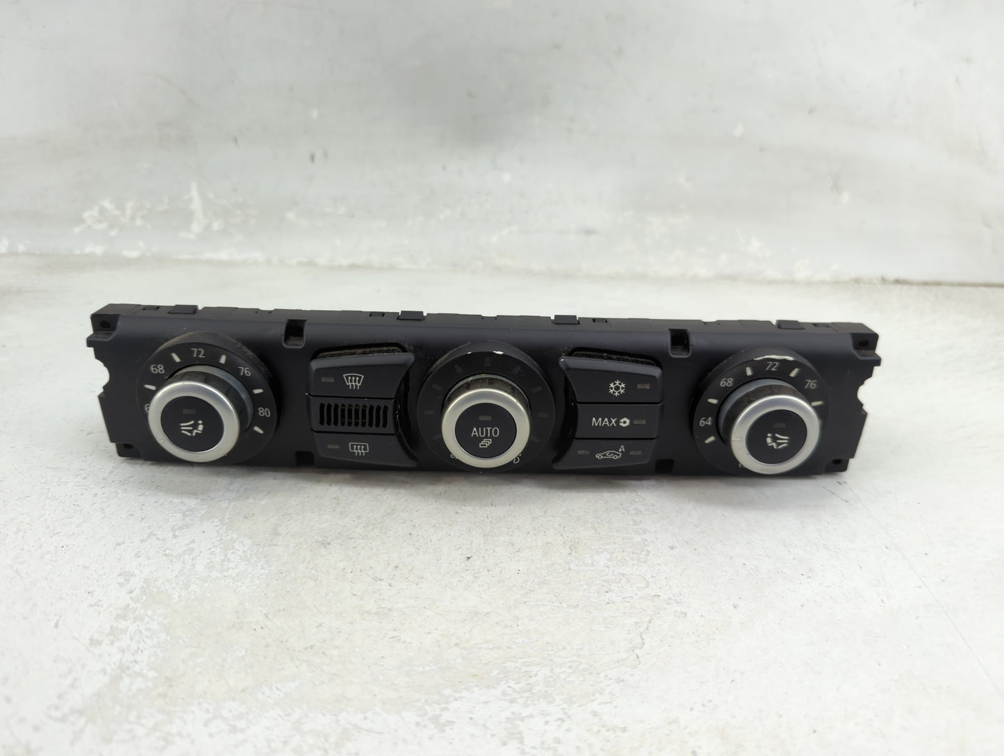 2008-2010 Bmw 550i Climate Control Module Temperature AC/Heater Replacement P/N:6411 9177715-01 Fits Fits 2008 2009 2010 OEM