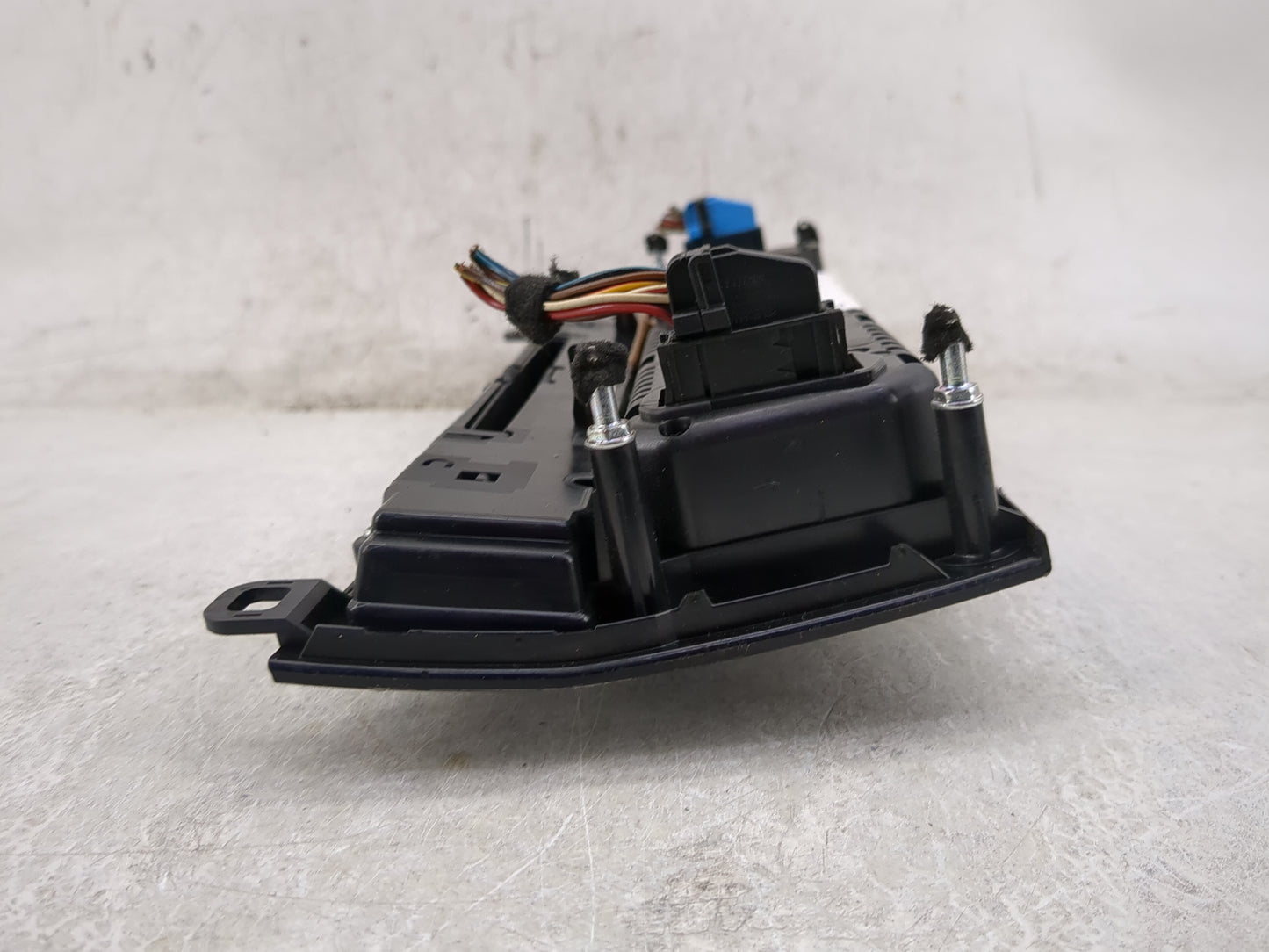 2009-2012 Bmw 750 Climate Control Module Temperature AC/Heater Replacement P/N:9216258-01 90025-258/0014 Fits OEM Used Auto 