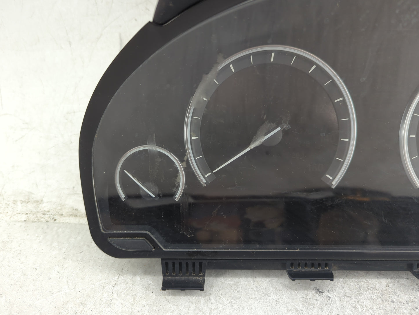2009-2011 Bmw 750 Instrument Cluster Speedometer Gauges P/N:9214730-01 0263651304, 173884-10 Miles: Fits Fits 2009 2010 2011