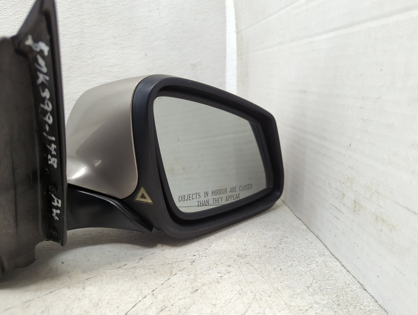 2009-2012 Bmw 750 Passenger Side View Mirror - Right Door Mirror OEM Used - Oemusedautoparts1.com