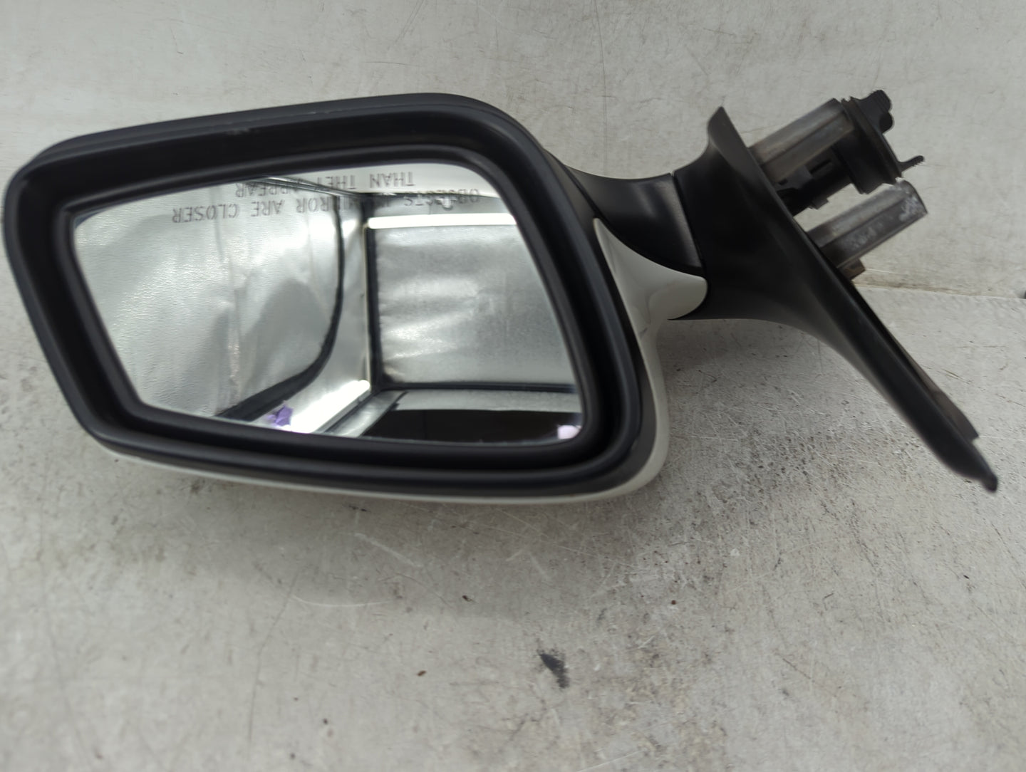 2009-2012 Bmw 750 Passenger Side View Mirror - Right Door Mirror OEM Used - Oemusedautoparts1.com