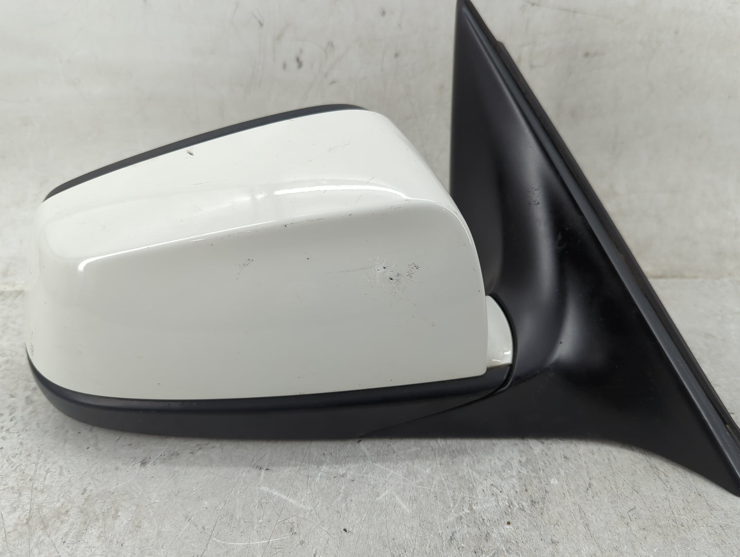 2009-2012 Bmw 750 Passenger Side View Mirror - Right Door Mirror OEM Used - Oemusedautoparts1.com