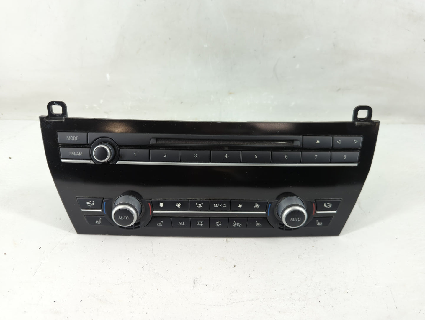 2007-2010 Bmw 750i Radio AM FM Cd Player Receiver Replacement P/N:4231110-01 Fits Fits 2006 2007 2008 2009 2010 OEM Used Aut