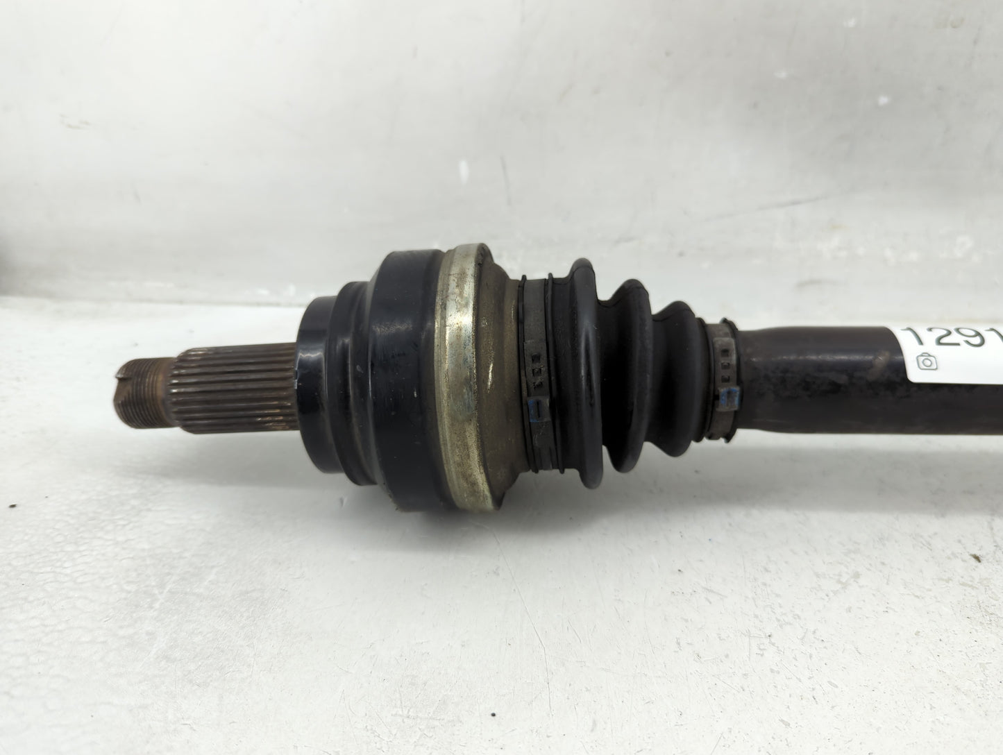 2009-2015 Bmw 750i Axle Shaft Front Driver Cv C/v - Oemusedautoparts1.com