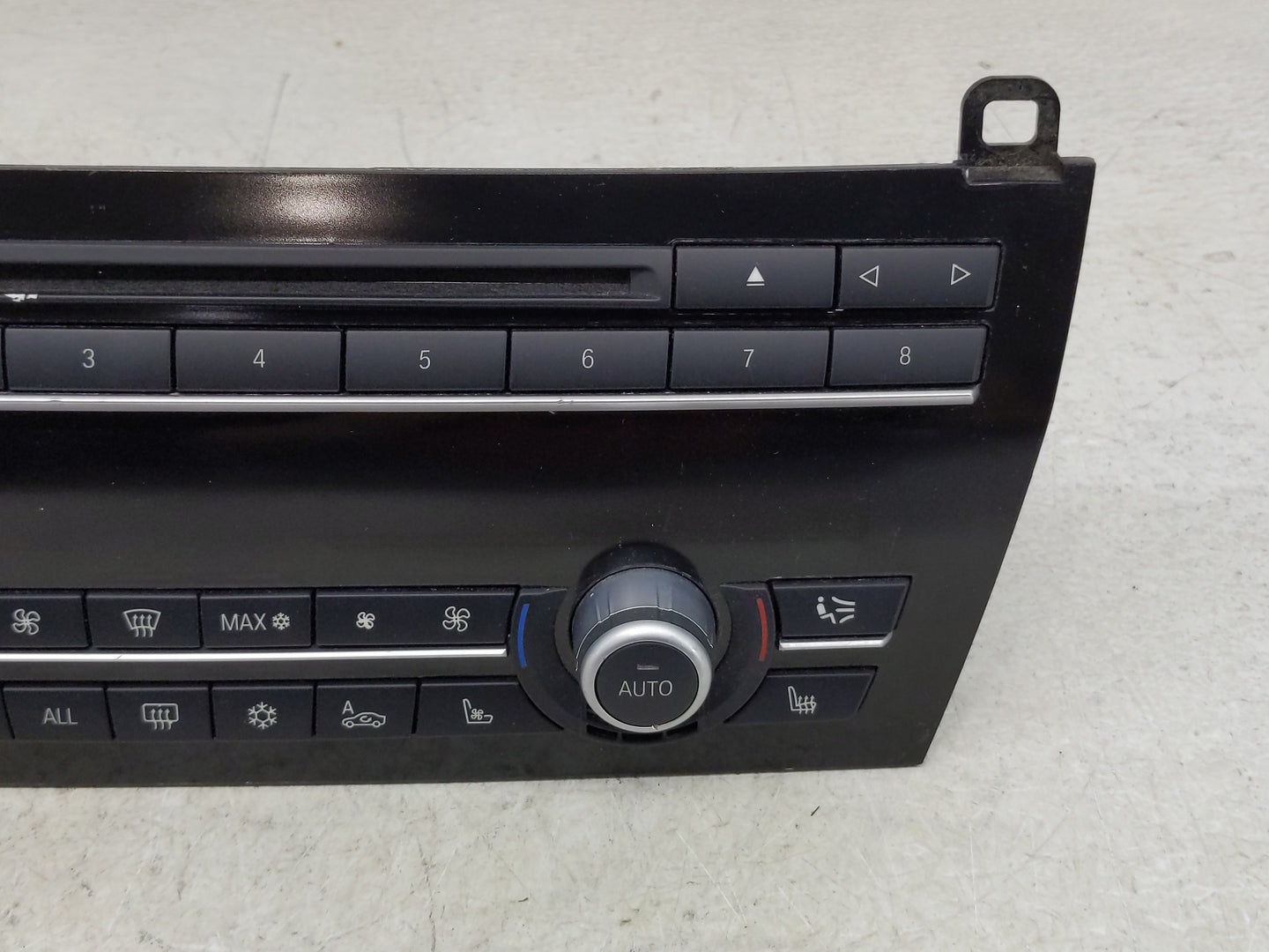2009-2010 Bmw 750i Radio Control Panel - Oemusedautoparts1.com