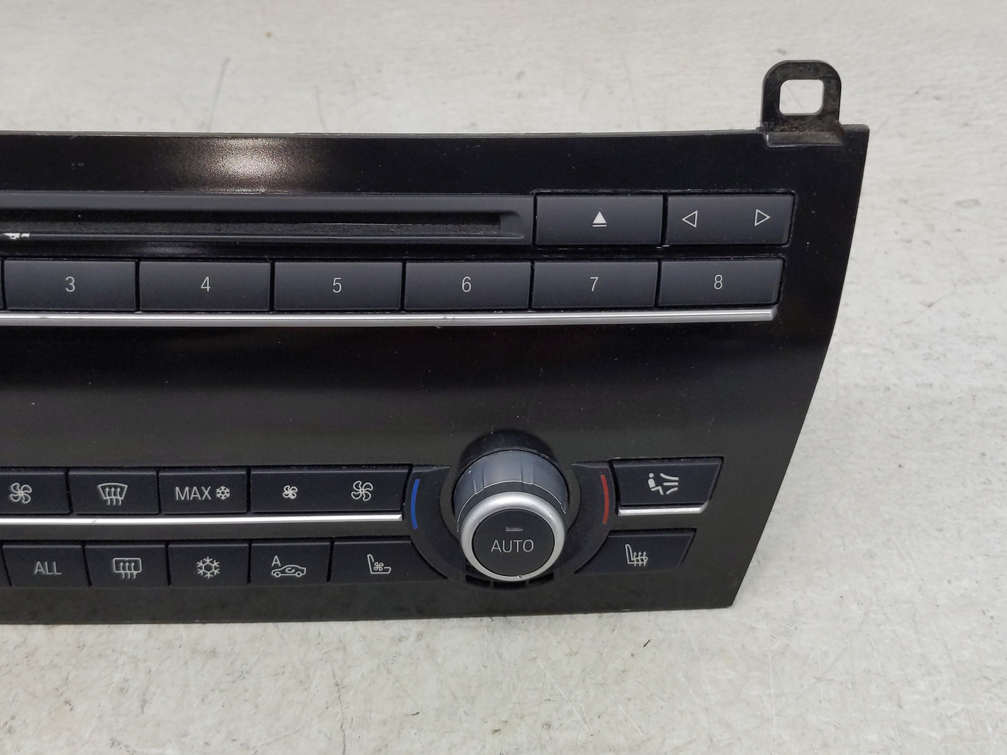 2009-2010 Bmw 750i Radio Control Panel - Oemusedautoparts1.com