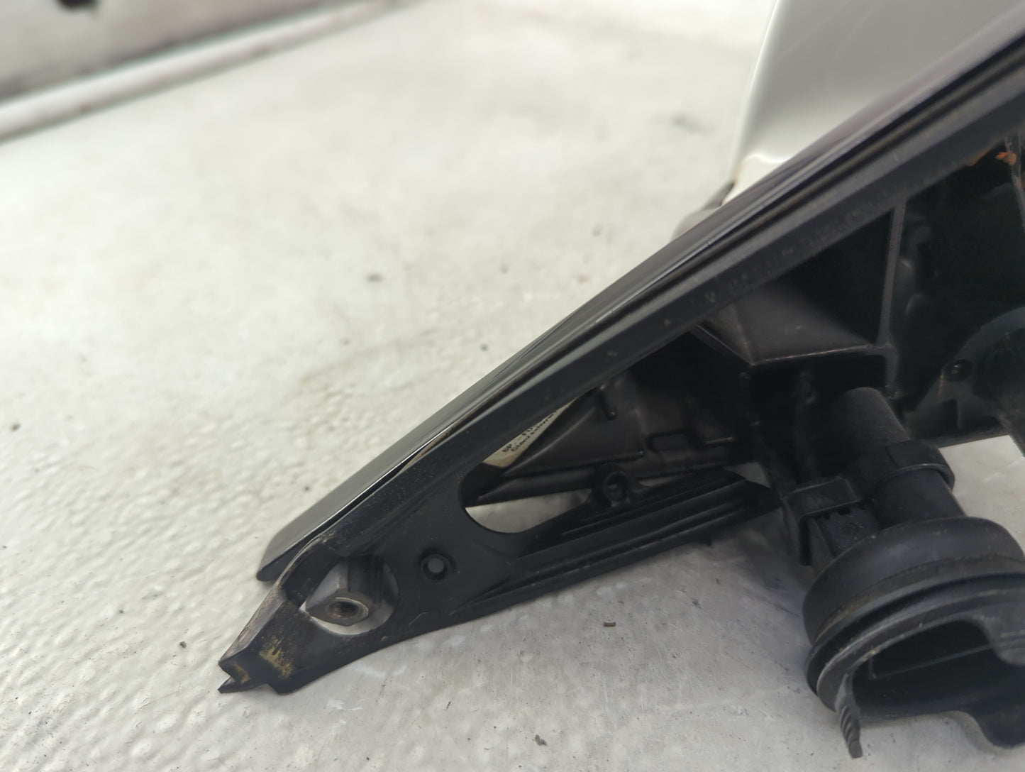 2009-2012 Bmw 750i Passenger Side View Mirror - Right Door Mirror OEM Used - Oemusedautoparts1.com