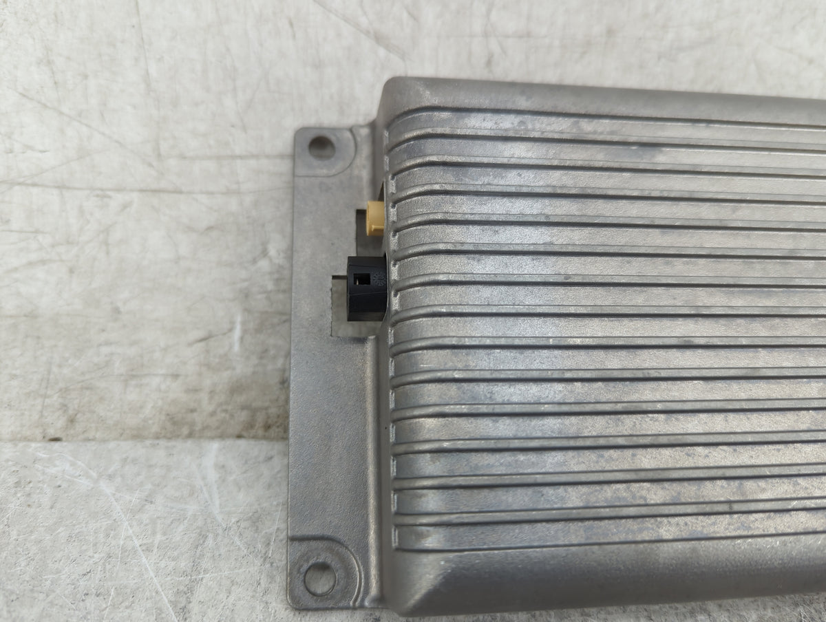 2009-2010 Bmw 750i Communication Control Module - Oemusedautoparts1.com