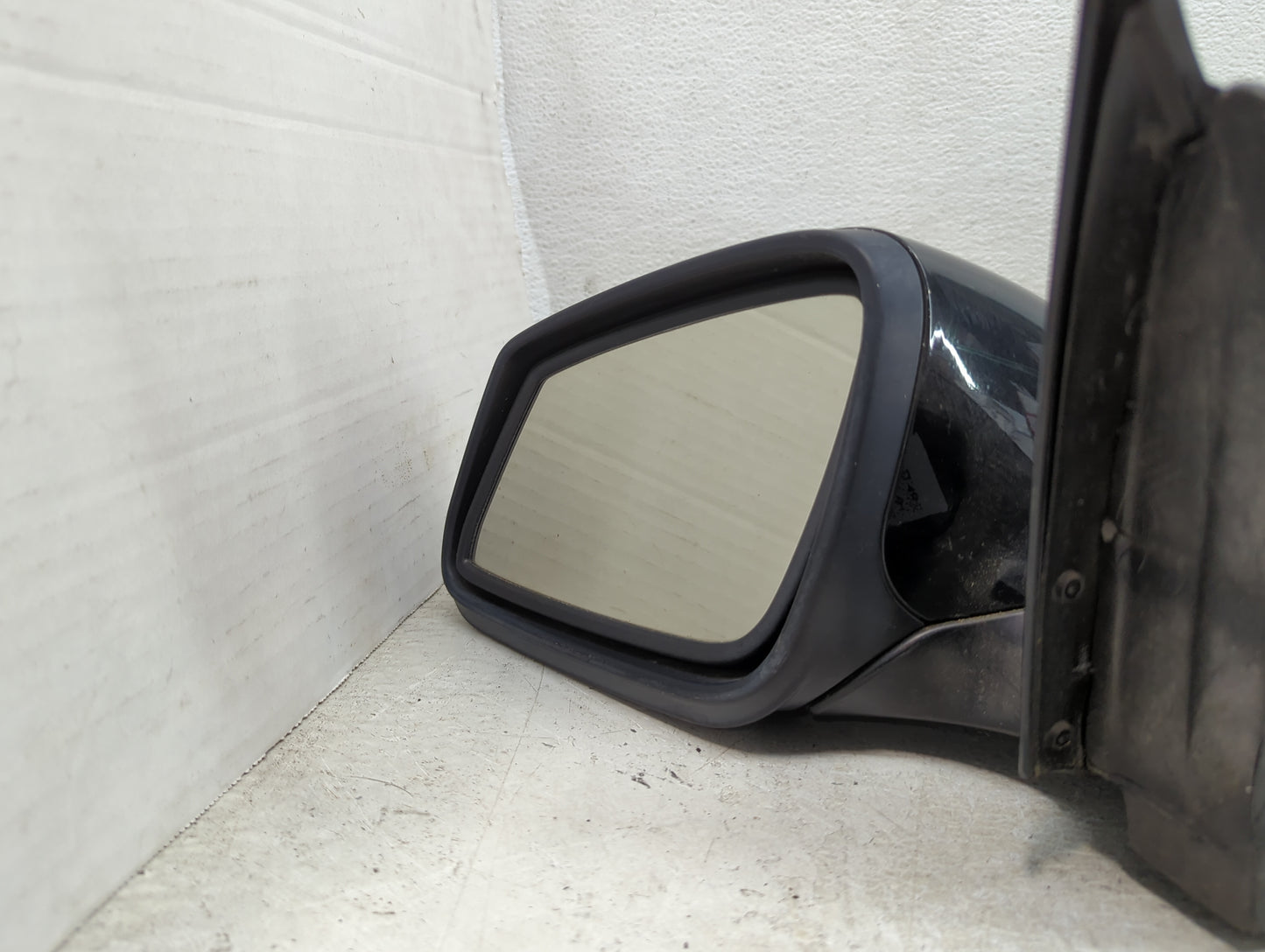 2009-2012 Bmw 750i Driver Side View Mirror - Left Door Mirror OEM Used - Oemusedautoparts1.com