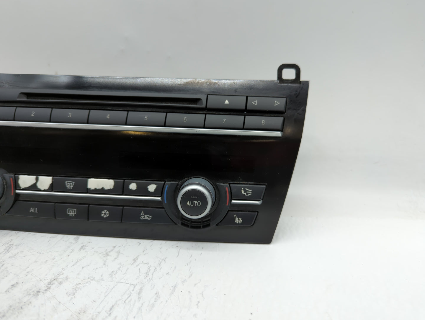 2009 Bmw 750i Am Fm Cd Player Radio Receiver - Oemusedautoparts1.com