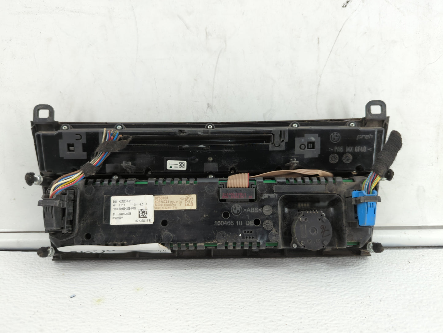 2009-2010 Bmw 750i Radio AM FM Cd Player Receiver Replacement P/N:69214741 9212472, 9241234, 9224751 Fits Fits 2009 2010 OEM