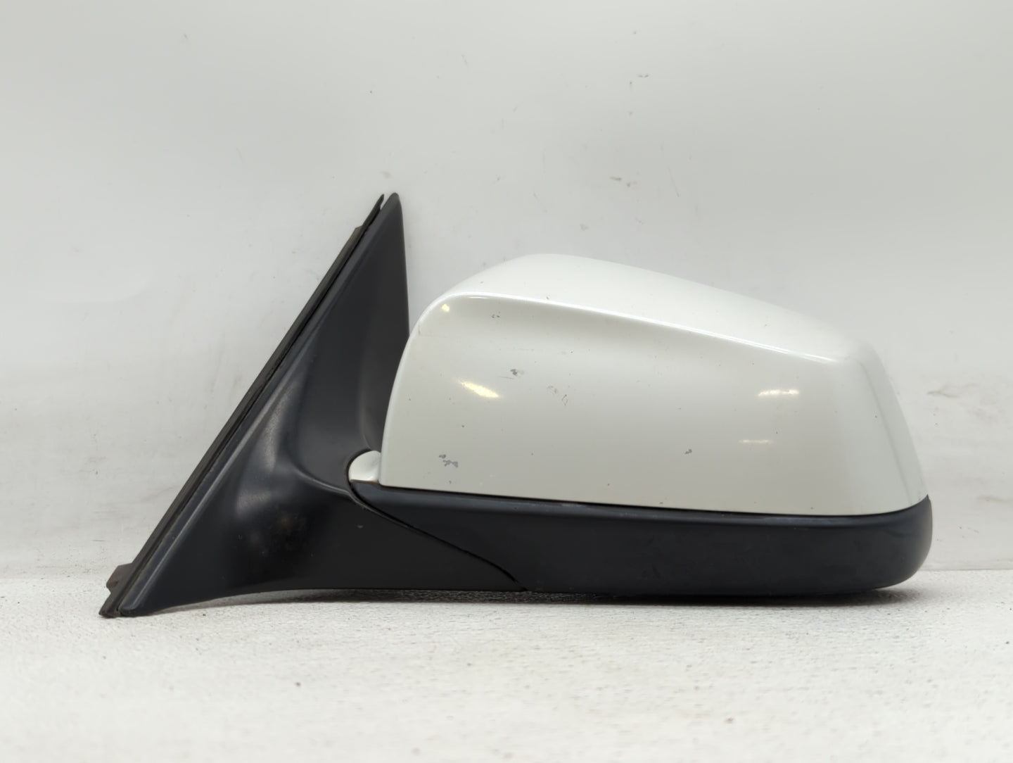 2009-2012 Bmw 750i Driver Side View Mirror - Left Door Mirror OEM Used - Oemusedautoparts1.com