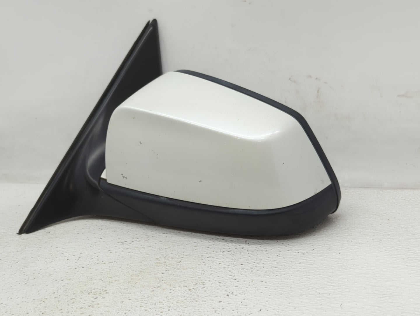 2009-2012 Bmw 750i Driver Side View Mirror - Left Door Mirror OEM Used - Oemusedautoparts1.com