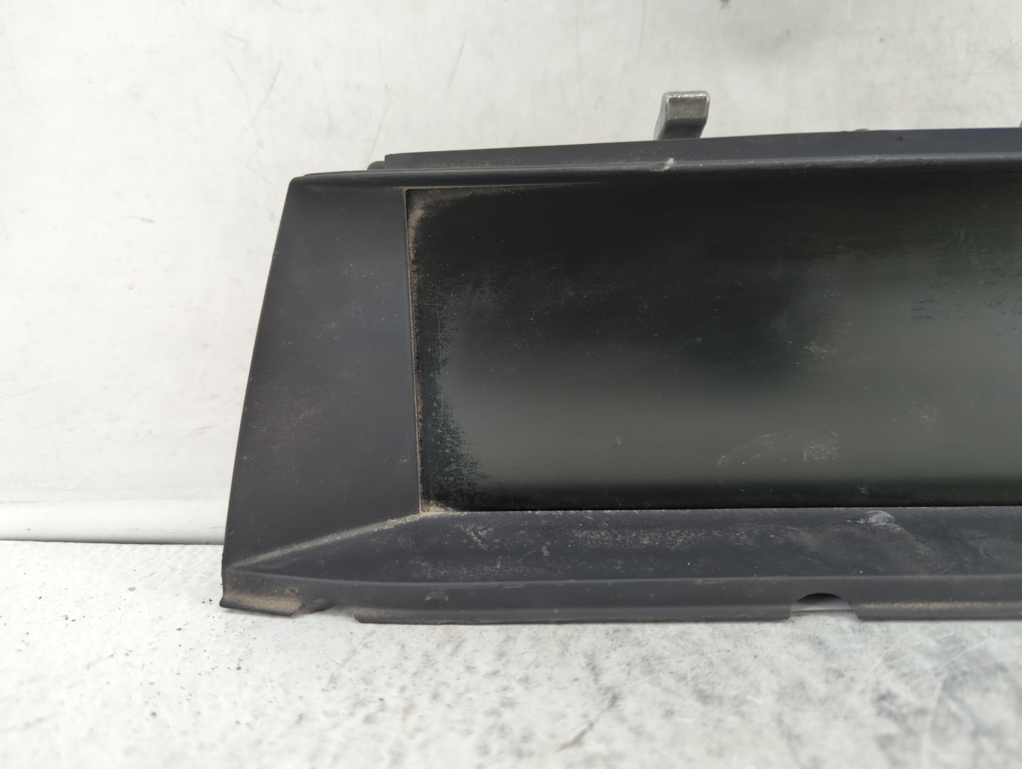 2009-2012 Bmw 750i Information Display Screen - Oemusedautoparts1.com