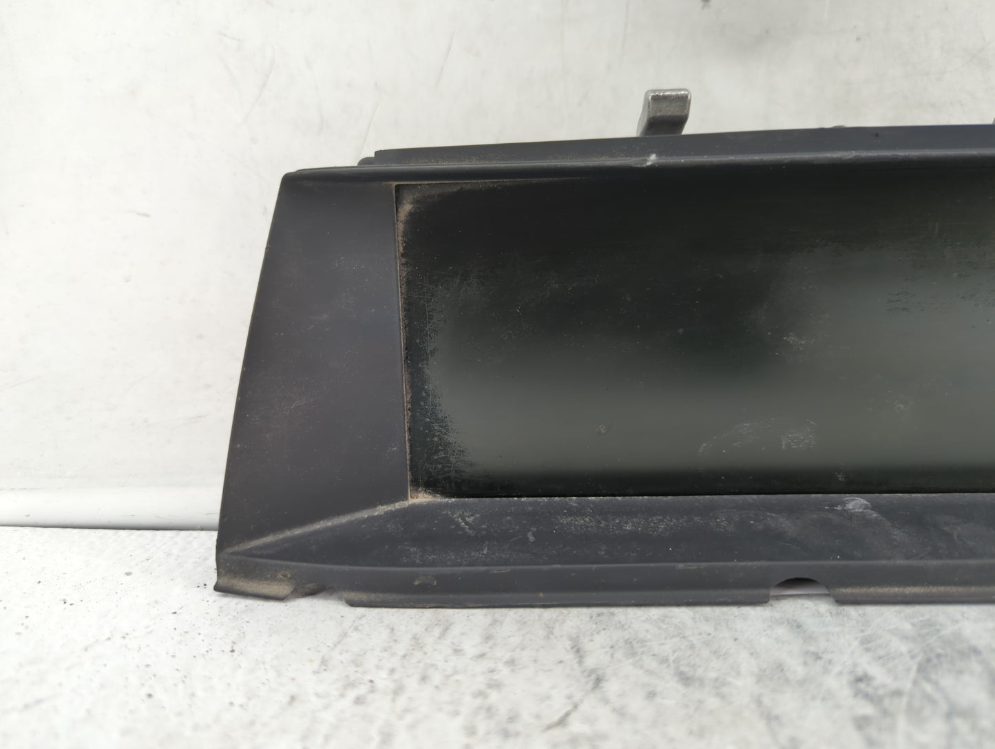 2009-2012 Bmw 750i Information Display Screen - Oemusedautoparts1.com