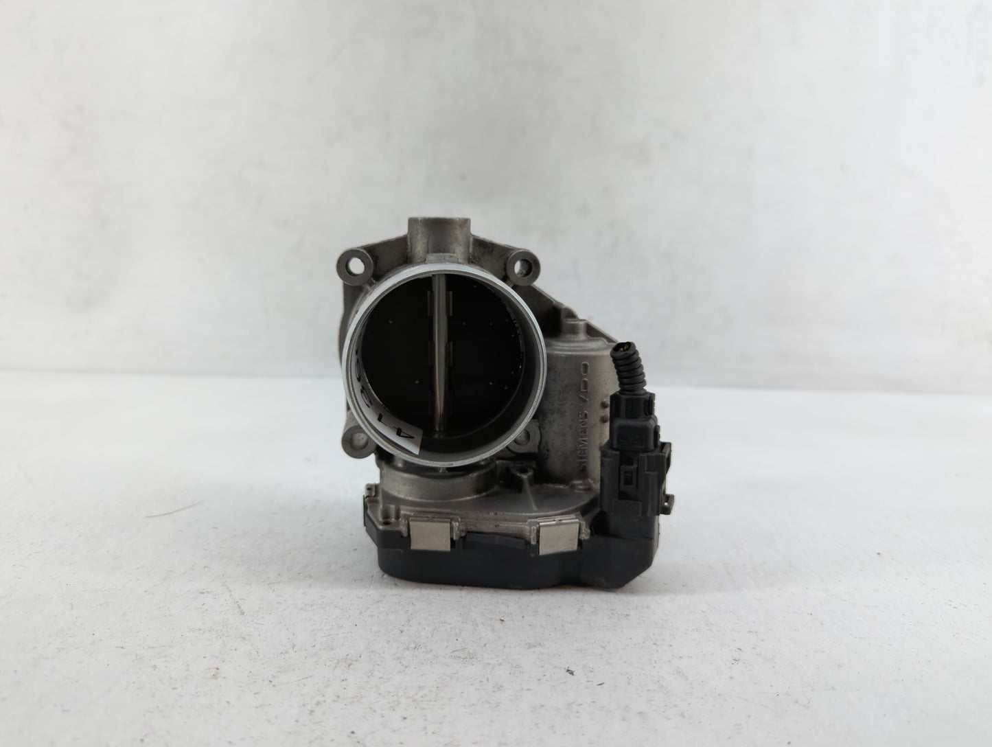 2009-2015 Bmw 750i Throttle Body P/N:7555944-02 7555944-03 Fits Fits 2008 2009 2010 2011 2012 2013 2014 2015 2016 2017 2018 