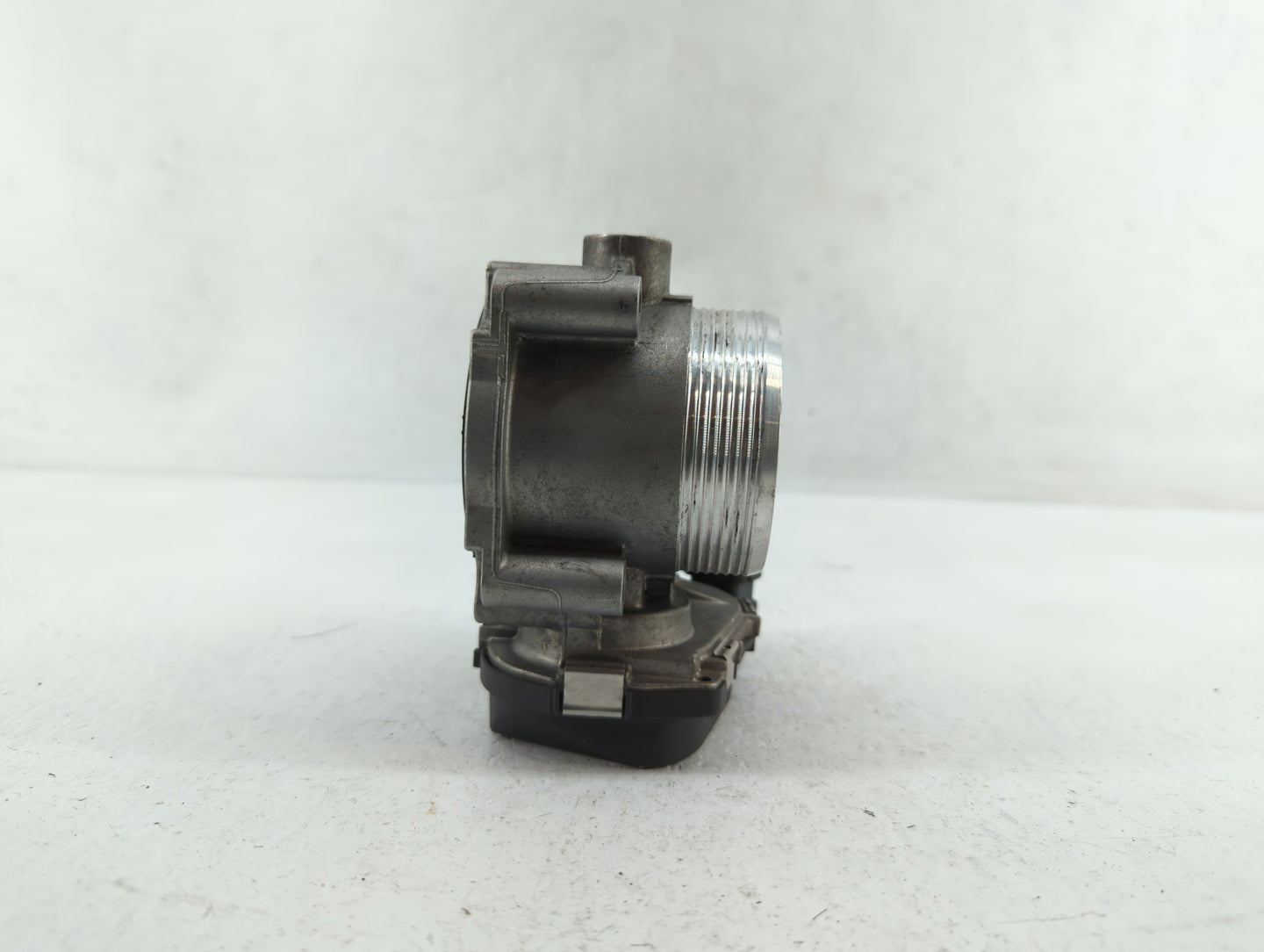 2009-2015 Bmw 750i Throttle Body P/N:7555944-02 7555944-03 Fits Fits 2008 2009 2010 2011 2012 2013 2014 2015 2016 2017 2018 