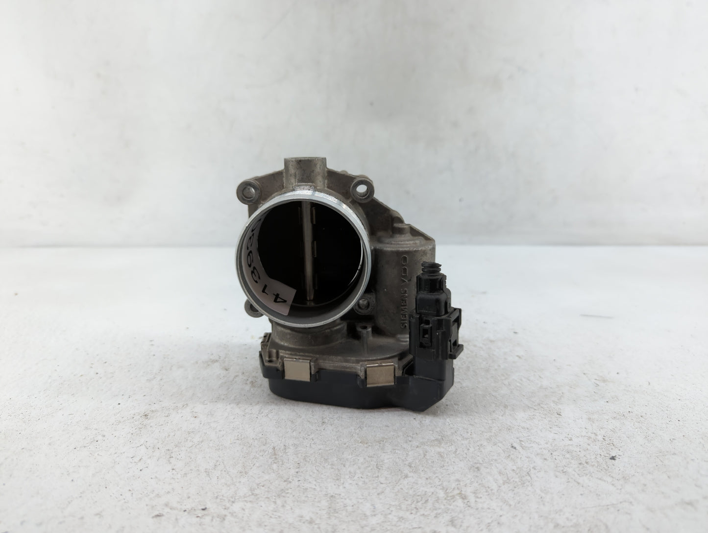 2009-2015 Bmw 750i Throttle Body P/N:7555944-02 7555944-03 Fits Fits 2008 2009 2010 2011 2012 2013 2014 2015 2016 2017 2018 