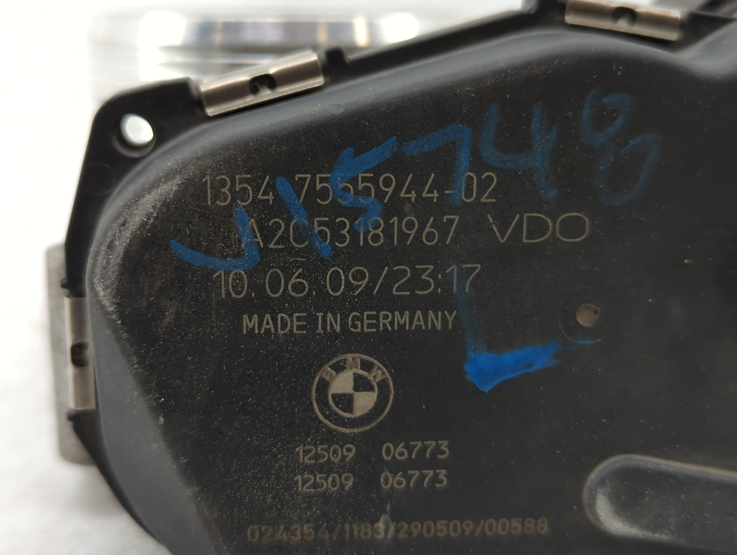 2009-2015 Bmw 750i Throttle Body P/N:7555944-02 7555944-03 Fits Fits 2008 2009 2010 2011 2012 2013 2014 2015 2016 2017 2018 