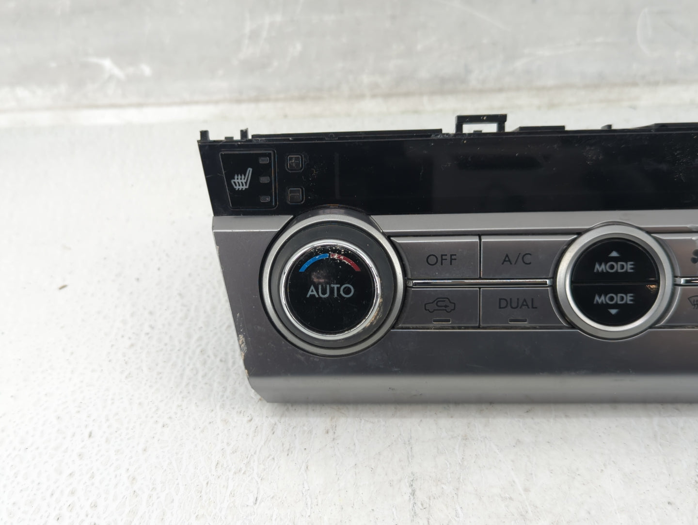 2009-2012 Bmw 750i Climate Control Module Temperature AC/Heater Replacement P/N:9216259-01 9229821-01 Fits OEM Used Auto Par
