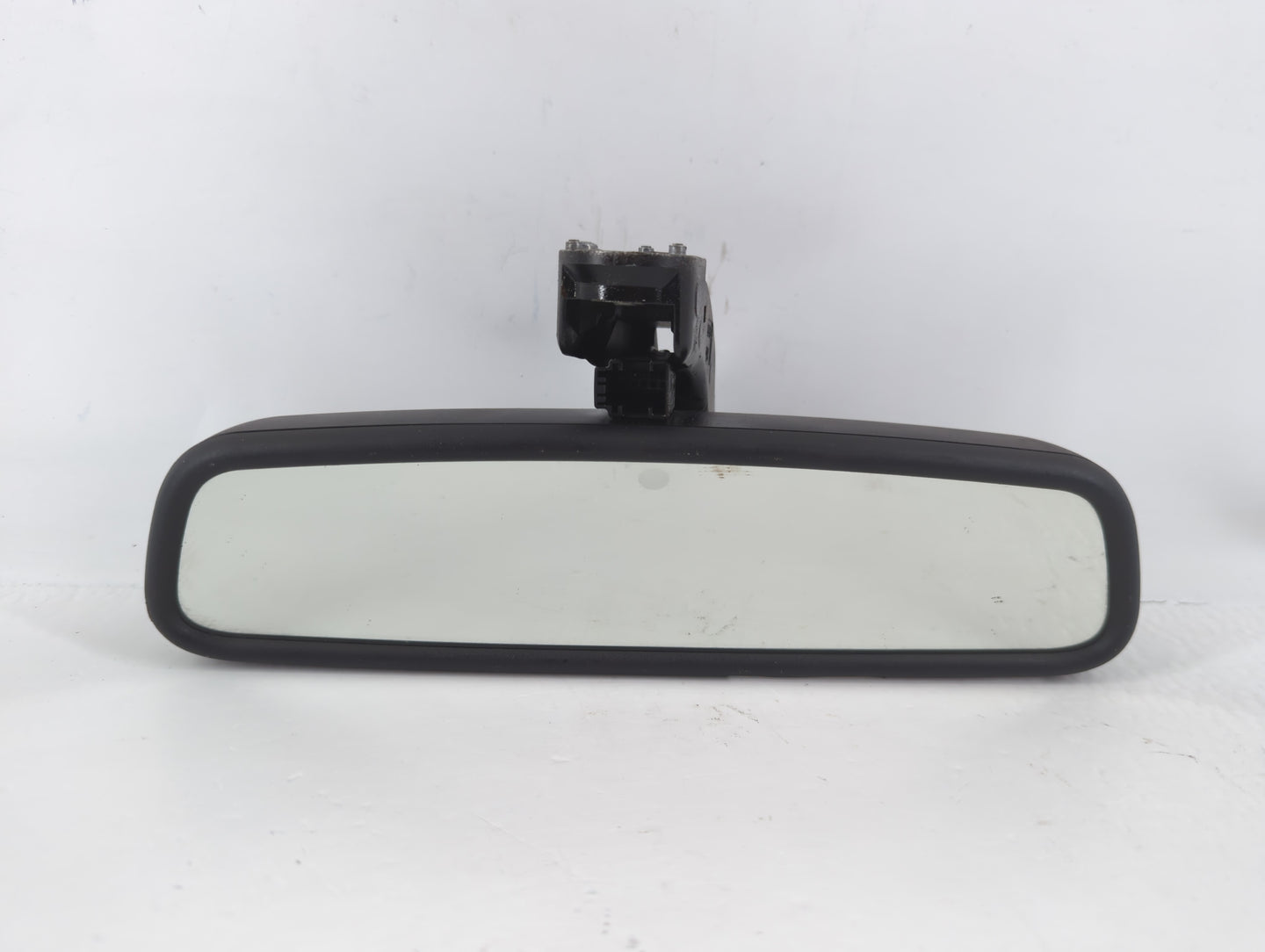 2009 Bmw 750i Interior Rear View Mirror Replacement OEM P/N:IE11025891 Fits OEM Used Auto Parts - Oemusedautoparts1.com
