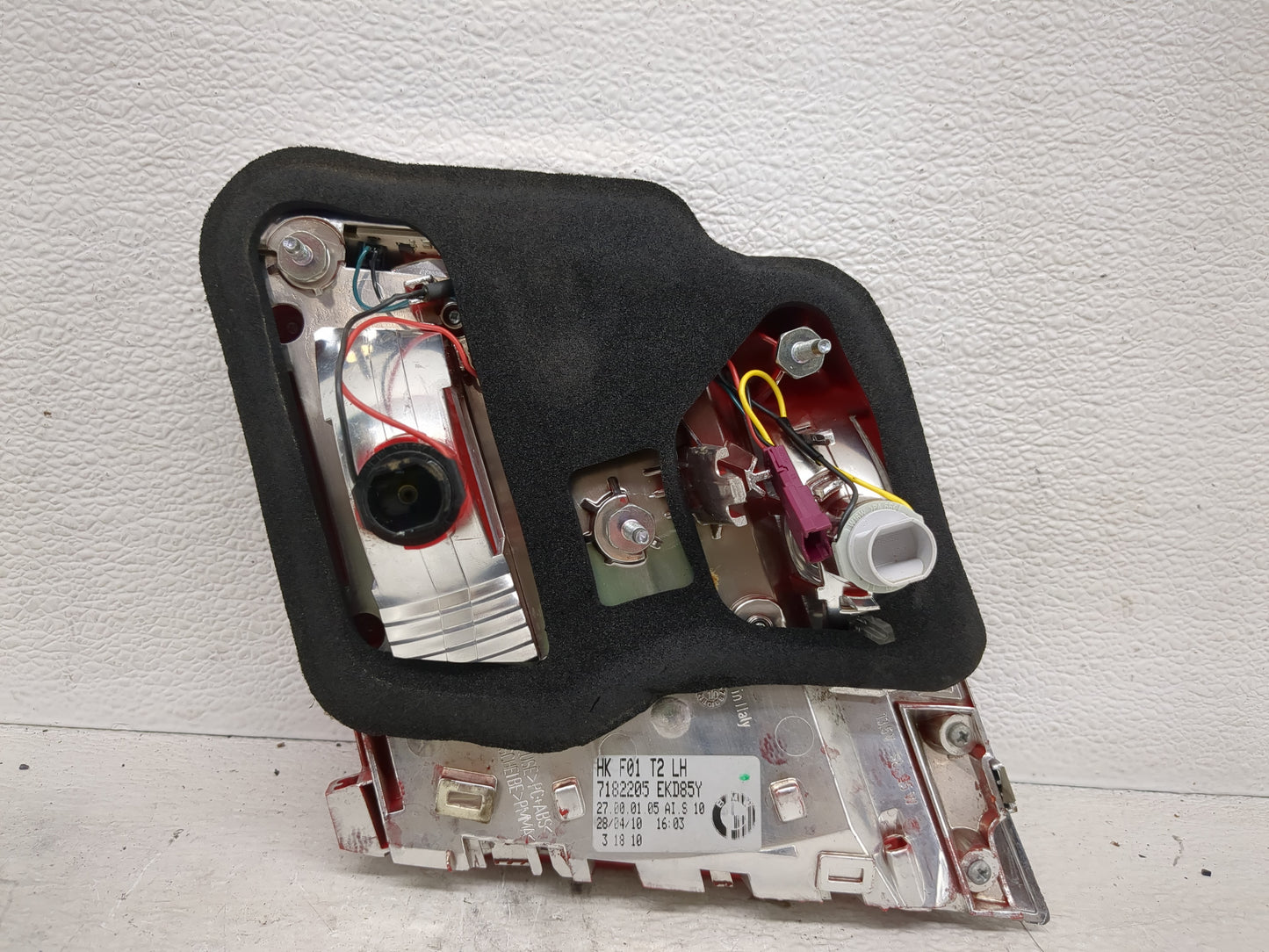 2009 Bmw 750li Tail Light Assembly Driver Left OEM P/N:7182205 EKD85Y Fits Fits 2010 2011 2012 OEM Used Auto Parts - Oemused