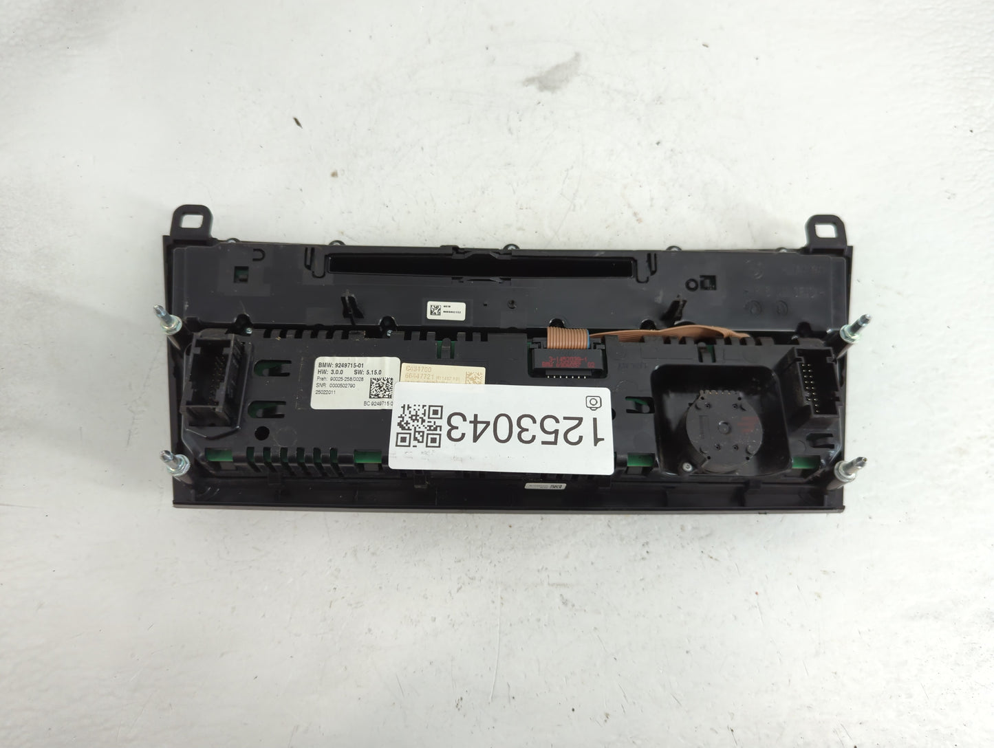 2009 Bmw 750li Radio AM FM Cd Player Receiver Replacement P/N:9249715-01 Fits OEM Used Auto Parts - Oemusedautoparts1.com