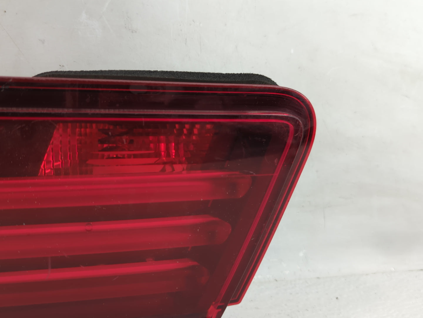 2009 Bmw 7 Series Tail Light Assembly Passenger Right OEM P/N:7300272 Fits OEM Used Auto Parts - Oemusedautoparts1.com
