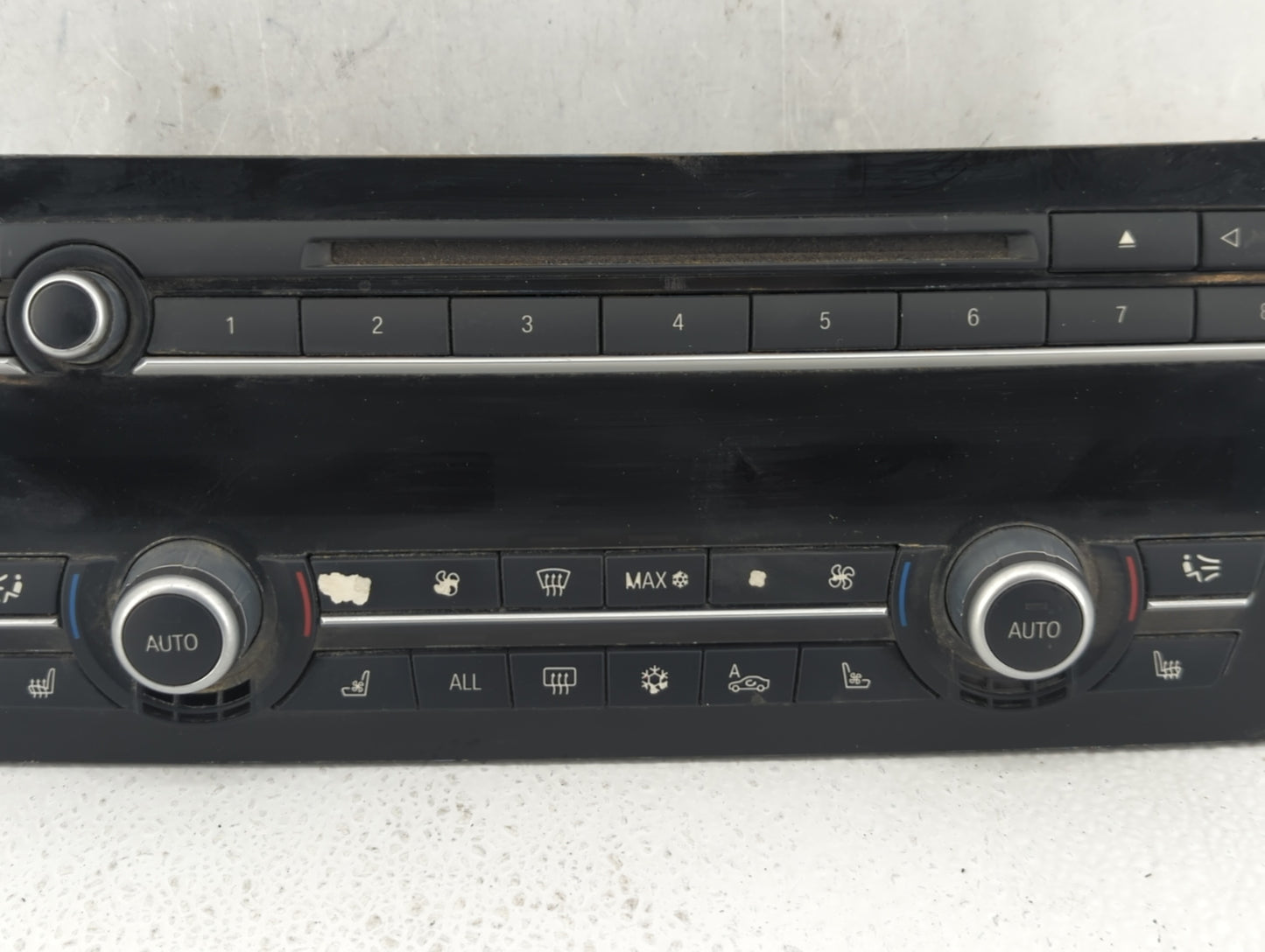 2009 Bmw 7 Series Radio AM FM Cd Player Receiver Replacement P/N:9 207 447 01 Fits OEM Used Auto Parts - Oemusedautoparts1.c