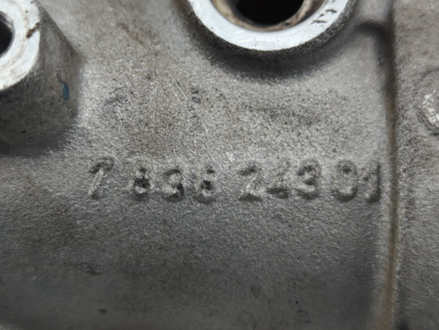 2008-2013 Bmw M3 Throttle Body P/N:7838 243 01 Fits Fits 2008 2009 2010 2011 2012 2013 OEM Used Auto Parts - Oemusedautopart