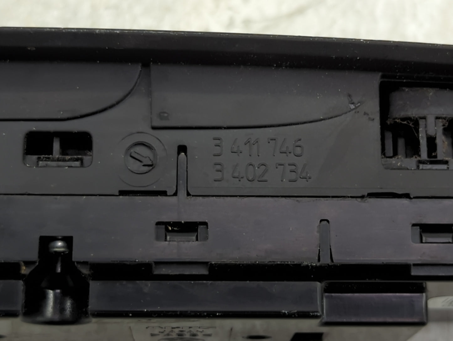2004-2010 Bmw X3 Master Power Window Switch Replacement Driver Side Left P/N:3 402 734 3 411 746 Fits OEM Used Auto Parts - 
