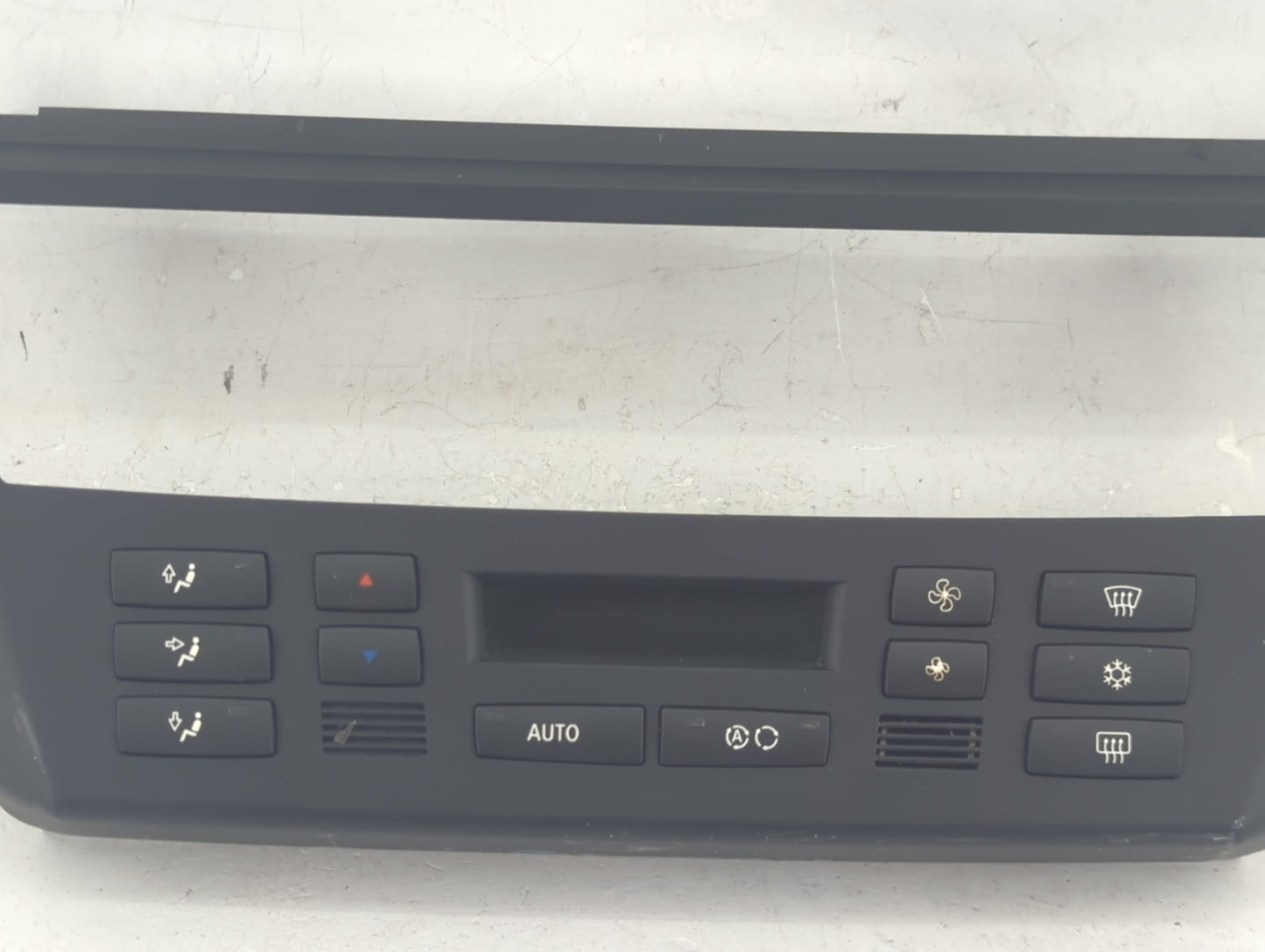 2004-2010 Bmw X3 Climate Control Module Temperature AC/Heater Replacement P/N:64110363938 5HB008777-50 Fits OEM Used Auto Pa