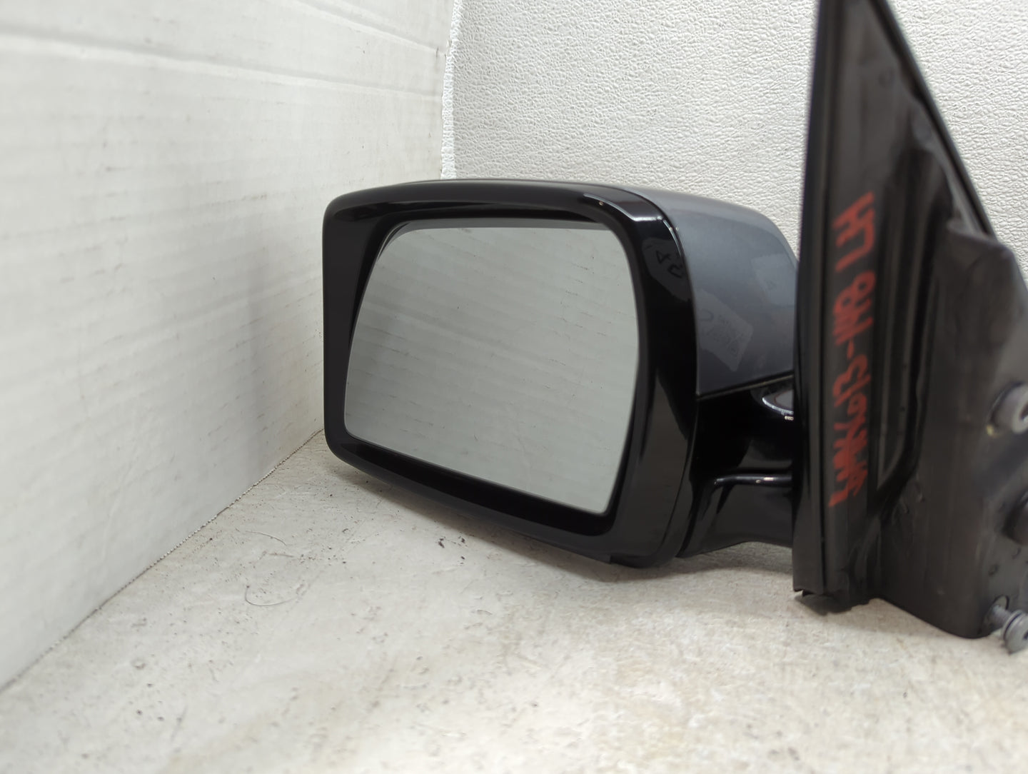 2007-2009 Bmw X3 Driver Side View Mirror - Left Door Mirror OEM Used - Oemusedautoparts1.com