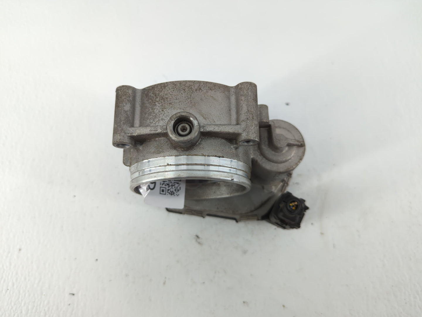 2007-2012 Bmw X3 Throttle Body P/N:7 556 1180-01 Fits Fits 2007 2008 2009 2010 2011 2012 2013 OEM Used Auto Parts - Oemuseda