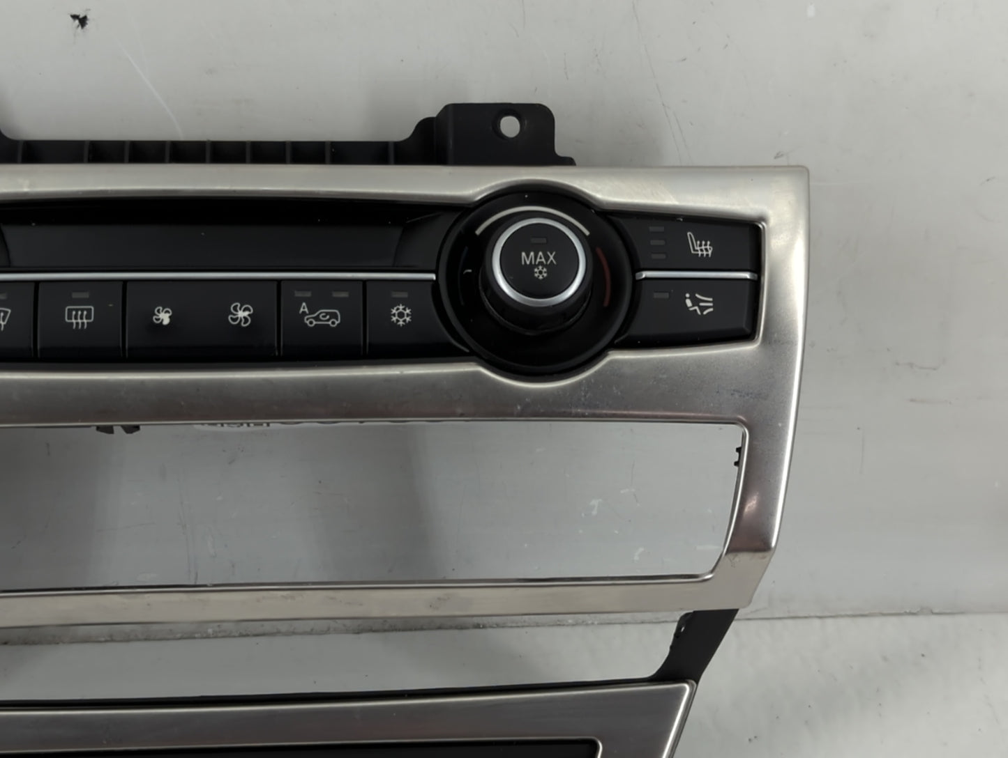 2007-2013 Bmw X5 Climate Control Module Temperature AC/Heater Replacement P/N:9 193 966-01 Fits OEM Used Auto Parts - Oemuse
