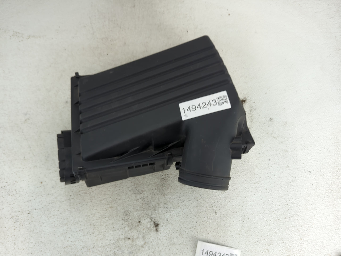 2007-2010 Bmw X5 Air Cleaner Intake-duct Hose Tube 1494243 - Oemusedautoparts1.com