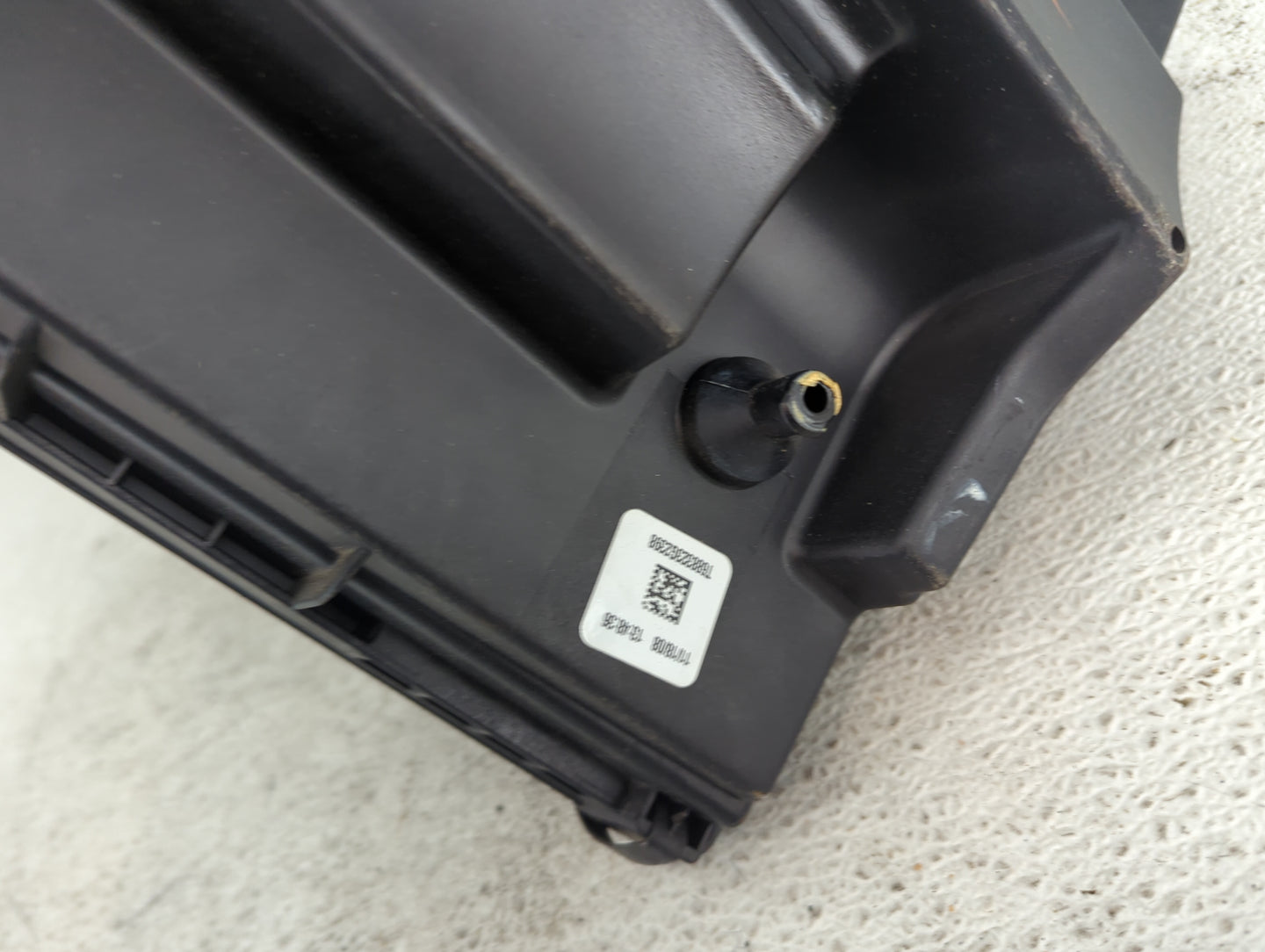2007-2010 Bmw X5 Air Cleaner Intake-duct Hose Tube 1494243 - Oemusedautoparts1.com