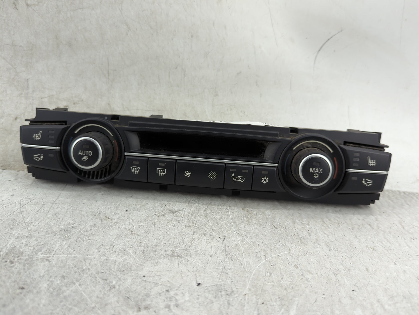 2008-2014 Bmw X6 Climate Control Module Temperature AC/Heater Replacement P/N:9 193 966 Fits OEM Used Auto Parts - Oemusedau